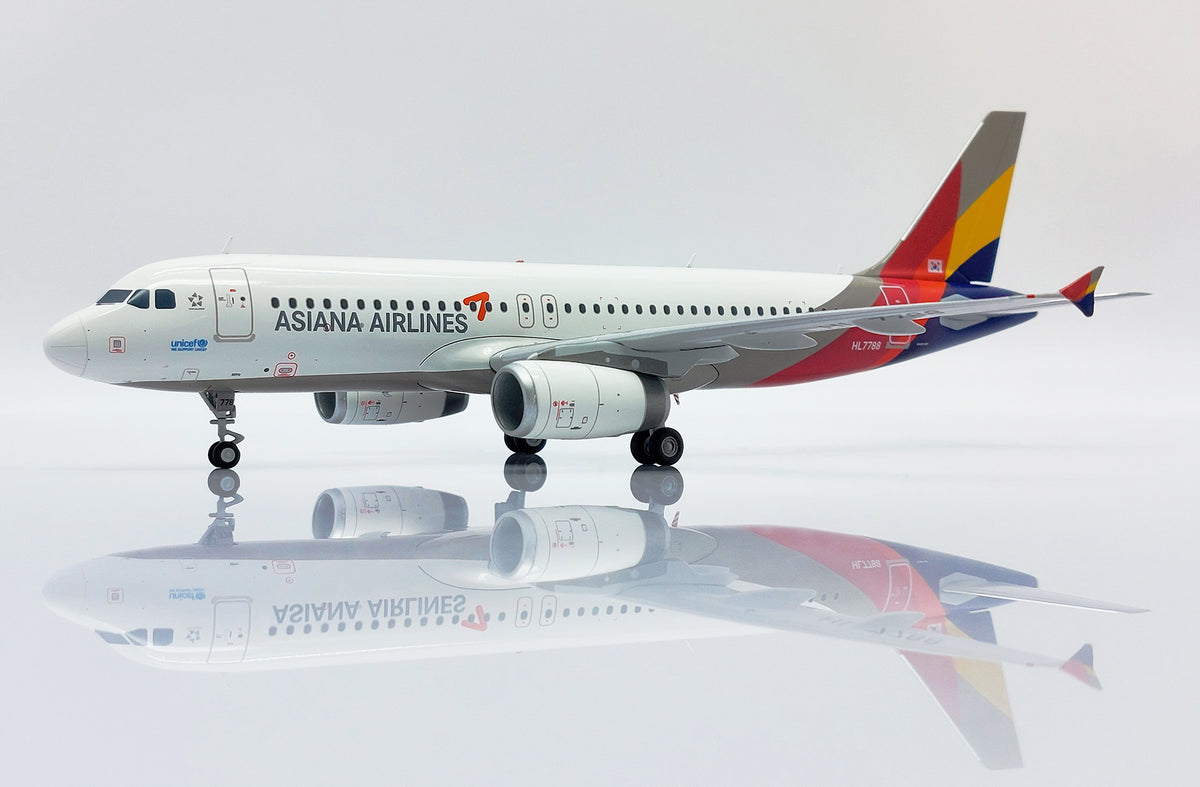 JC WINGS A320 ASIANA AIRLINES REG: HL7788