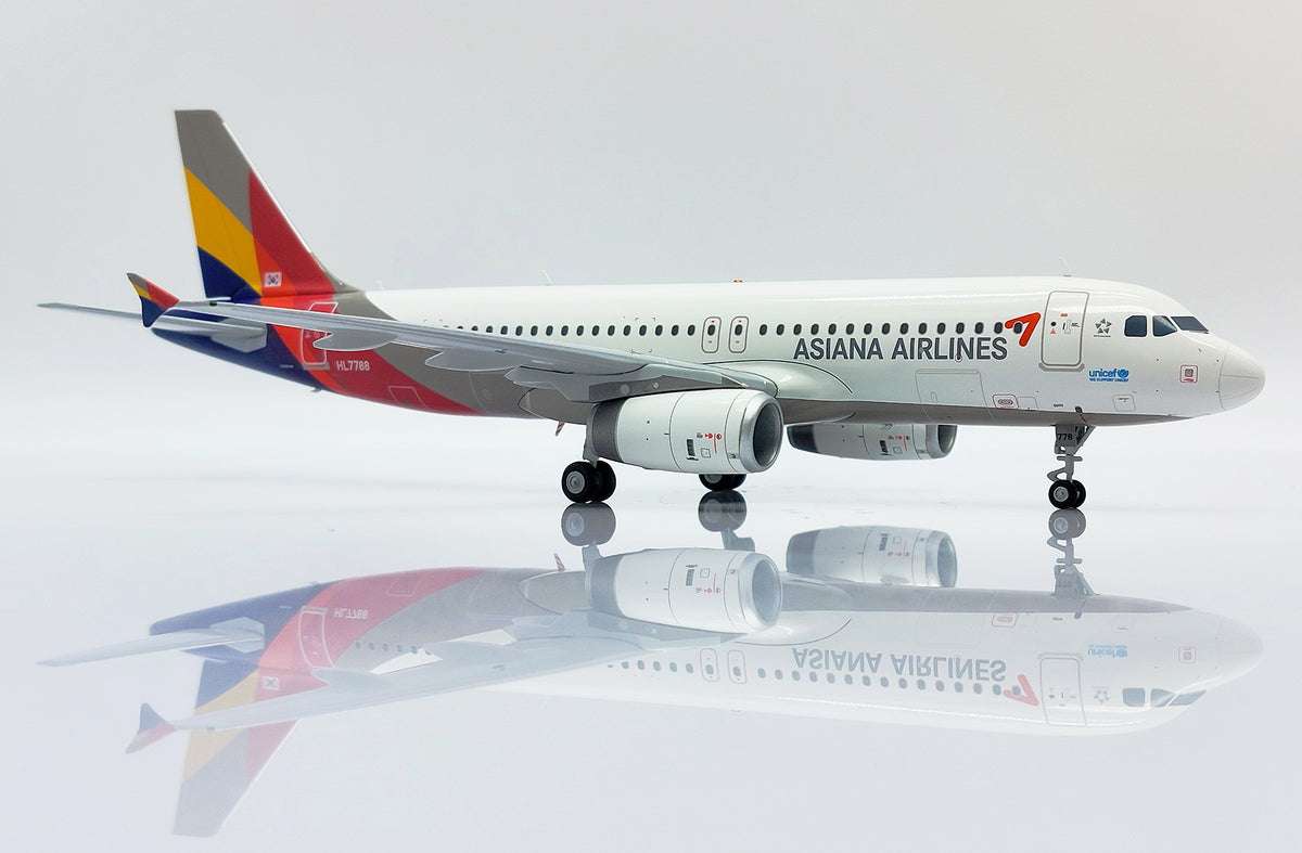 JC WINGS A320 ASIANA AIRLINES REG: HL7788