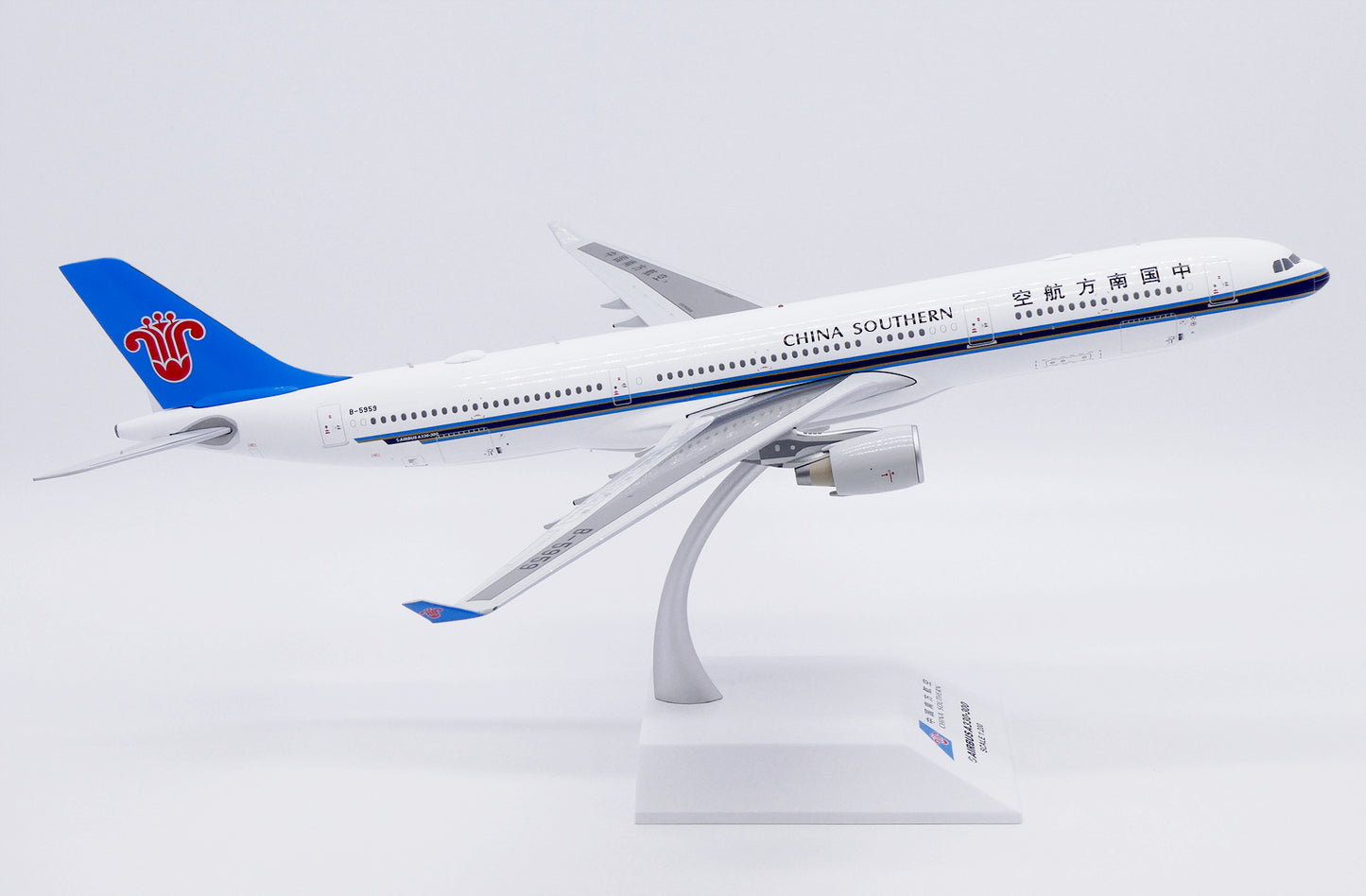 JC WINGS A330-300 CHINA SOUTHERN AIRLINES REG: B-5959