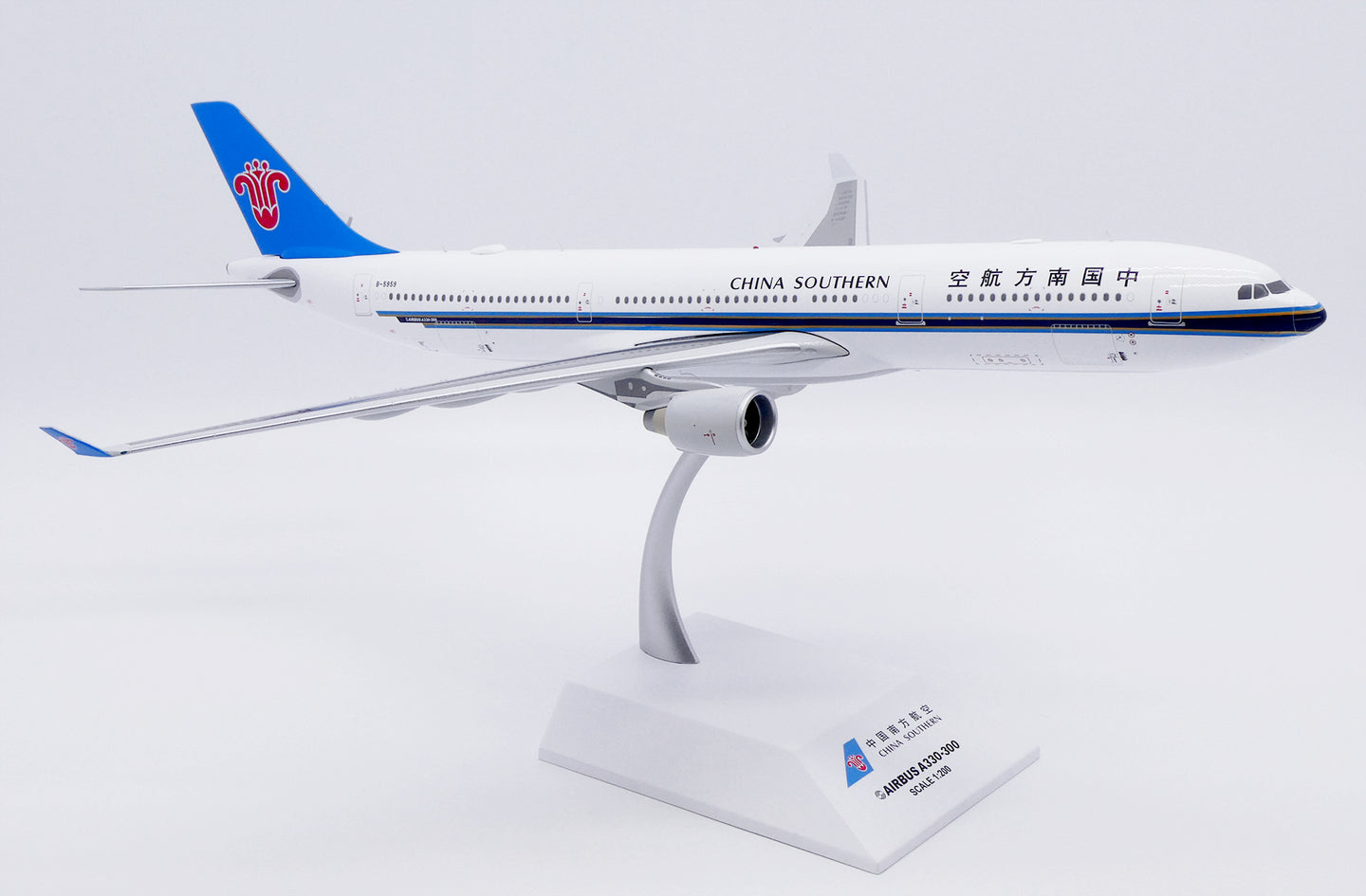 JC WINGS A330-300 CHINA SOUTHERN AIRLINES REG: B-5959
