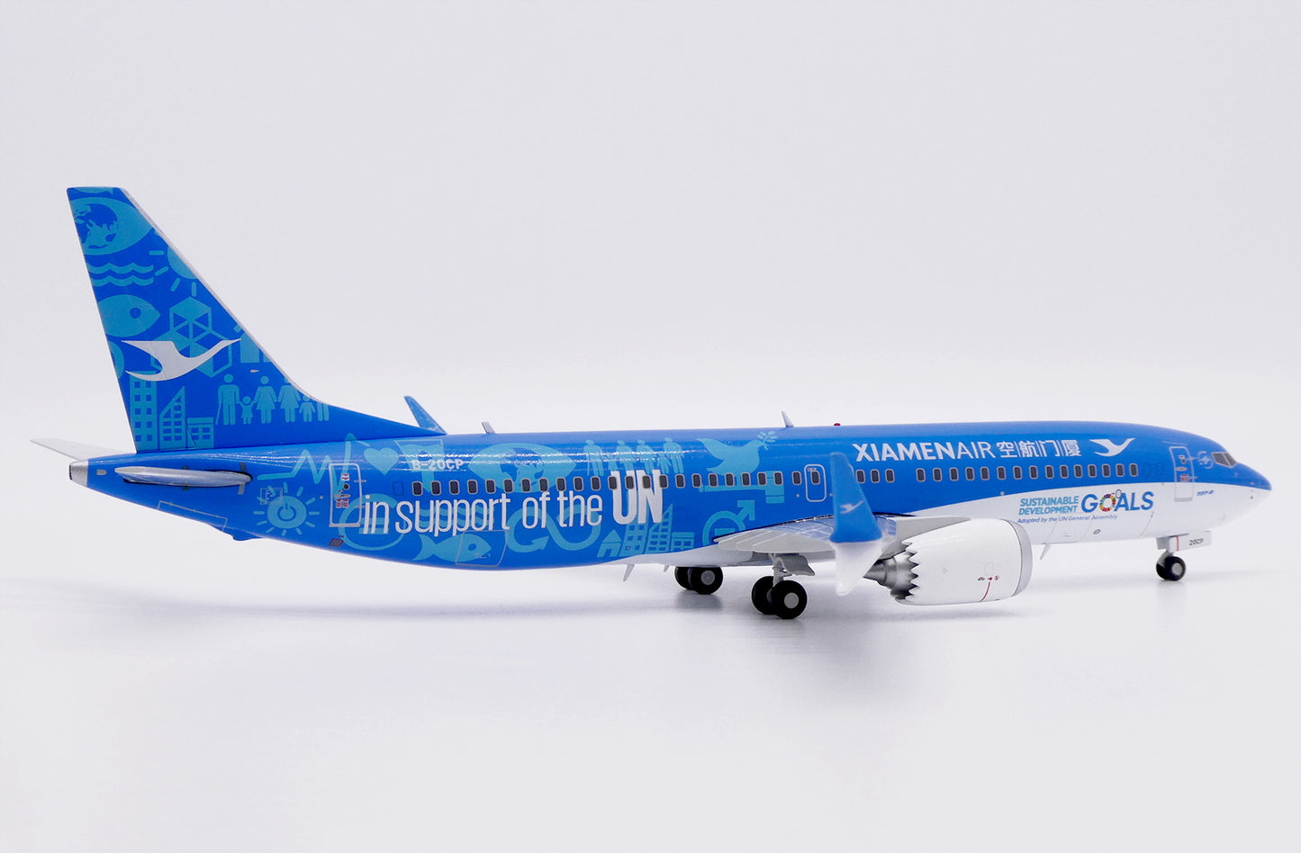 JC WINGS B737 MAX 8 XIAMEN AIRLINES "IN SUPPORT OF THE UN" REG: B-20CP