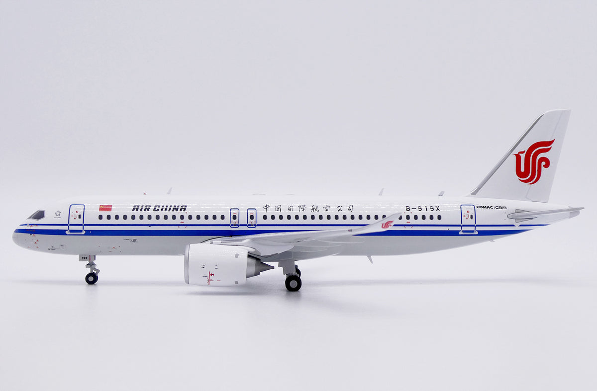 JC WINGS C919 AIR CHINA REG: B-919X WITH STAND