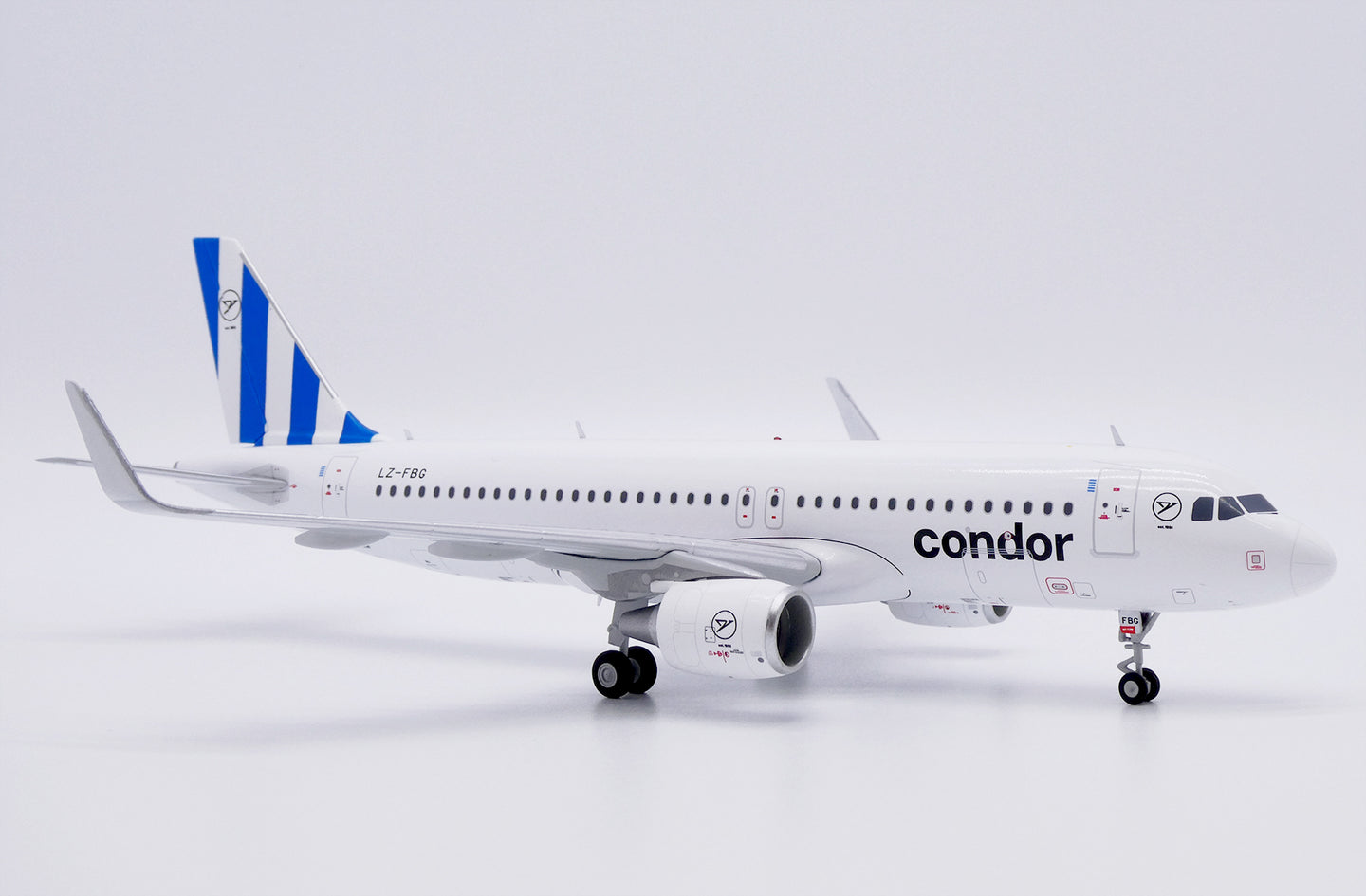 JC WINGS A320 CONDOR "BLUE TAIL" REG: LZ-FBG