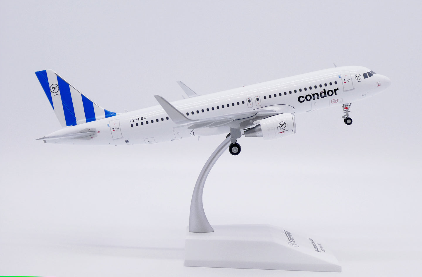 JC WINGS A320 CONDOR "BLUE TAIL" REG: LZ-FBG