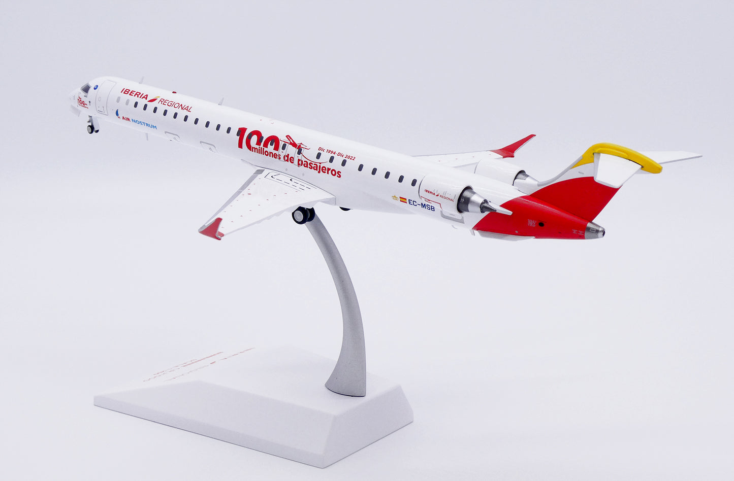 JC WINGS CRJ-1000 IBERIA REGIONAL (AIR NOSTRUM) "100 MILLONES DE PASAJEROS" REG: EC-MSB