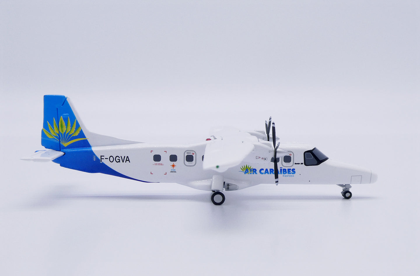 JC WINGS DO-228-212 AIR CARAIBES REG: F-OGVA