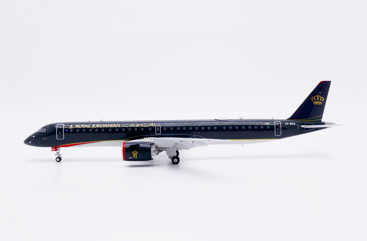 JC WINGS ERJ-190-400STD ROYAL JORDANIAN (FLAPS DOWN) REG: JY-REA