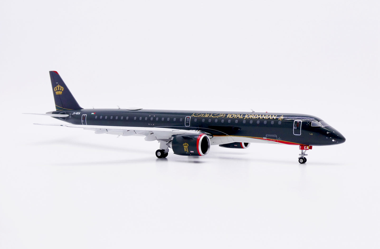 JC WINGS ERJ-190-400STD ROYAL JORDANIAN (FLAPS DOWN) REG: JY-REA