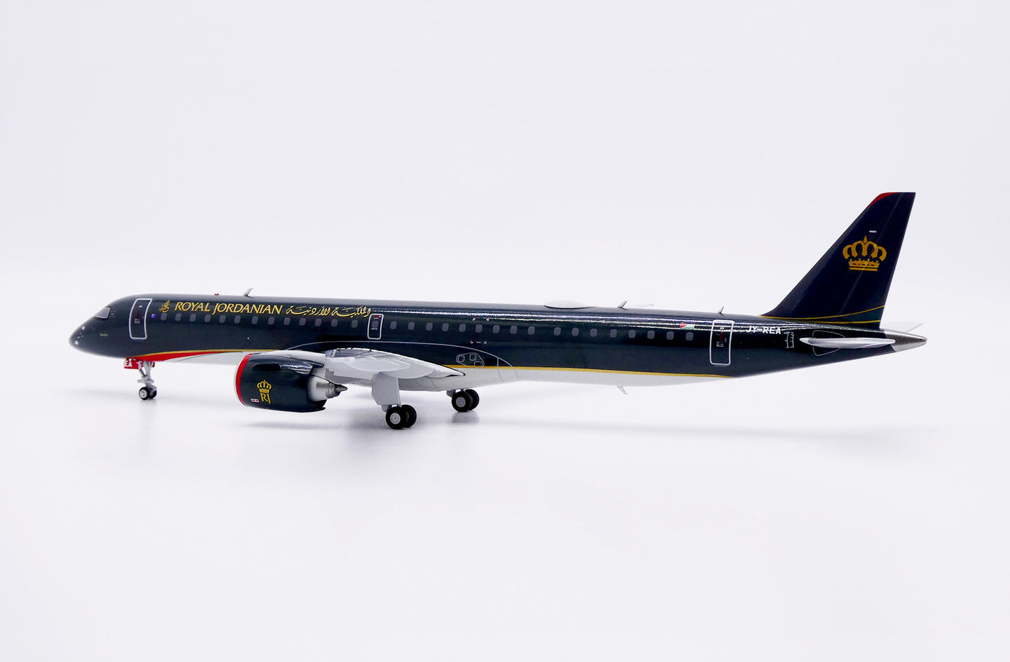 JC WINGS ERJ-190-400STD ROYAL JORDANIAN REG: JY-REA