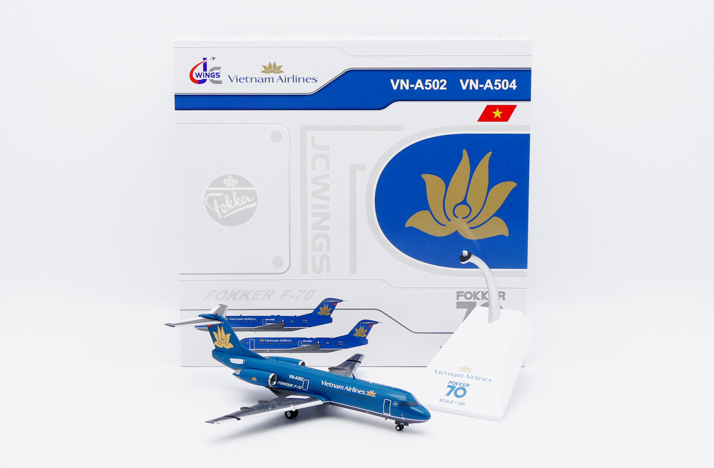 JC WINGS FOKKER 70 VIETNAM AIRLINES REG: VN-A502