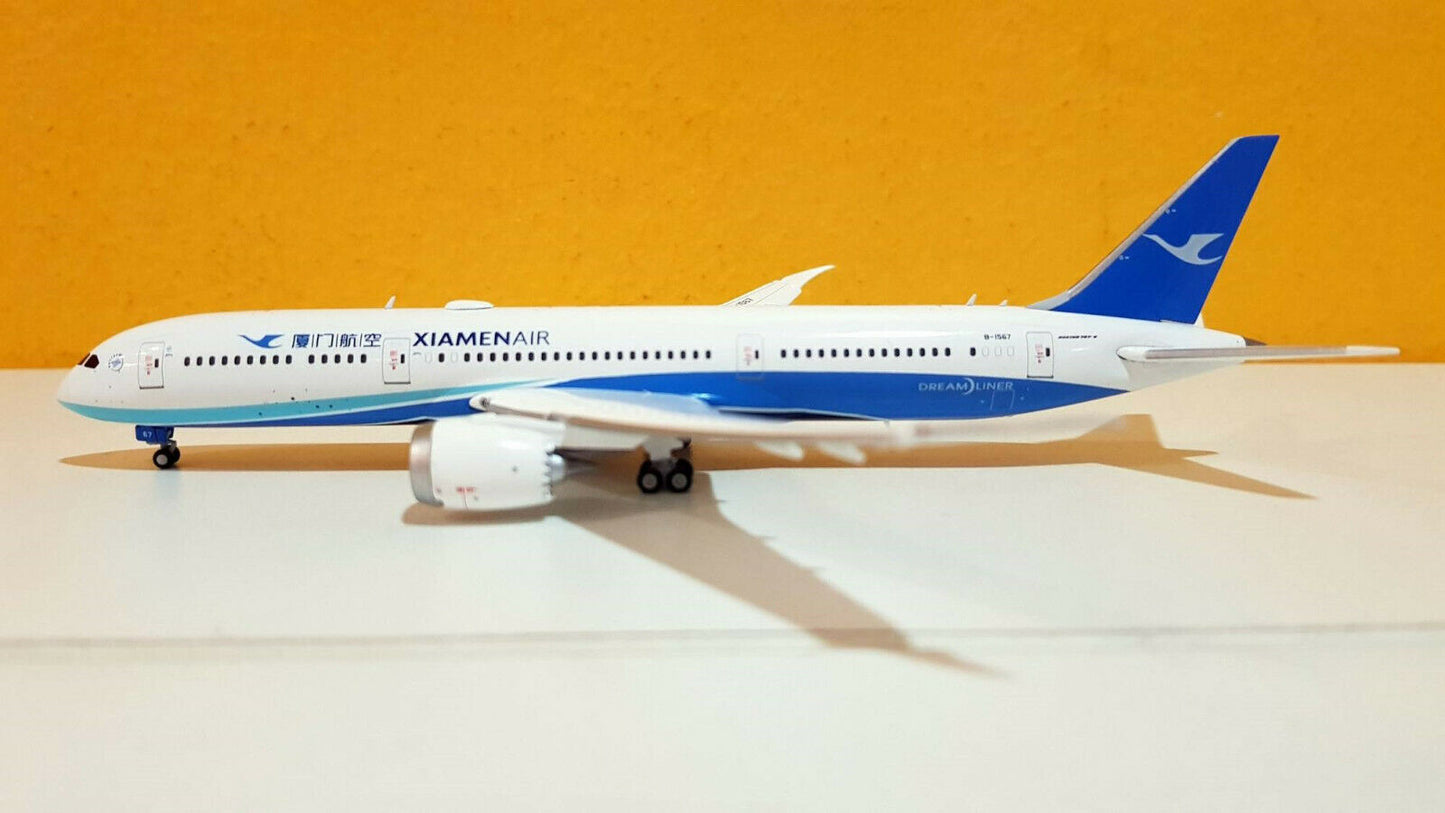 JC WINGS B787-9 XIAMEN AIRLINES (FLAP DOWN) REG: B-1567