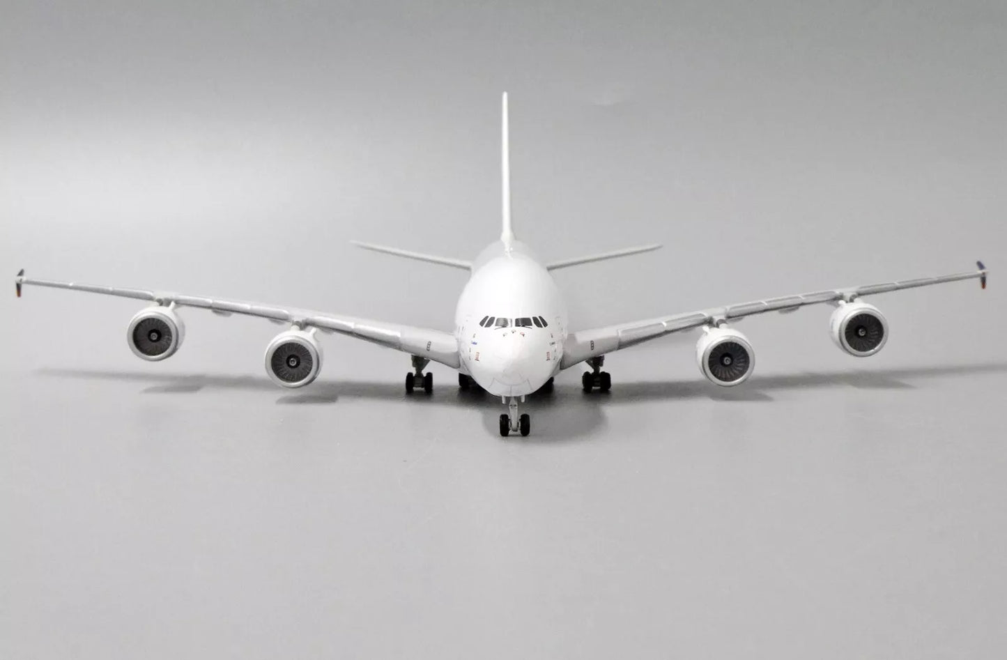 JC WINGS A380 AIRBUS INDUSTRIE "MORE PERSONAL SPACE" REG: F-WWDD