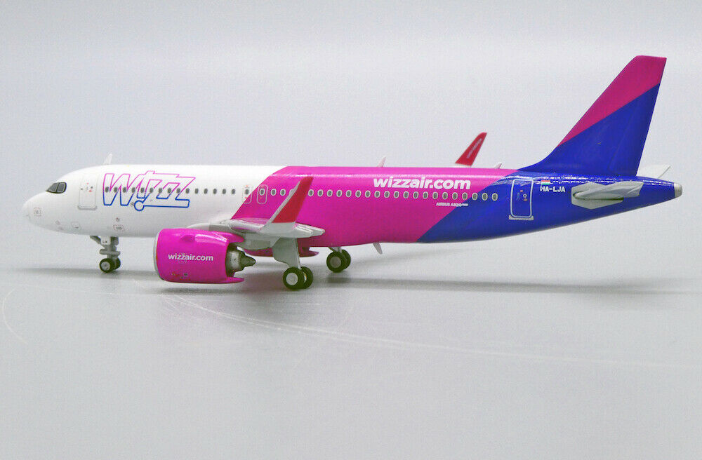 JC WINGS A320NEO WIZZ AIR REG: HA-LJA