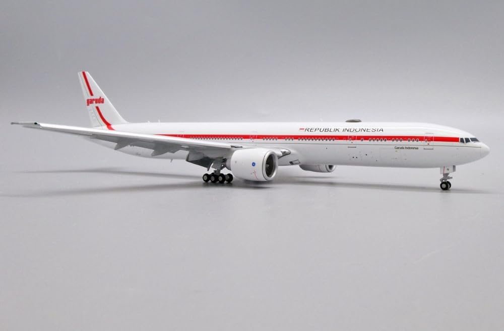 JCWINGS B777 GARUDA INDONESIA FLAP DOWN REG: PK-GIG
