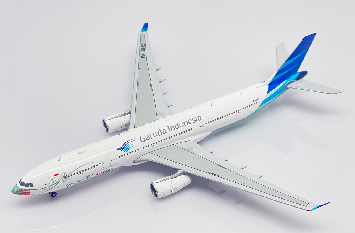 JC WINGS A330-300 GARUDA INDONESIA "MASK ON" REG: PK-GHC