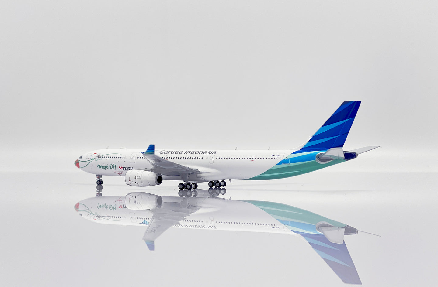 JC WINGS A330-300 GARUDA INDONESIA "MASK ON" REG: PK-GHC