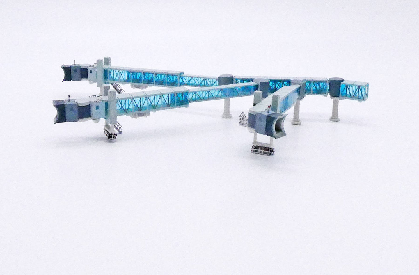 JCWINGS A380 PASSENGER BRIDGE (BLUE)