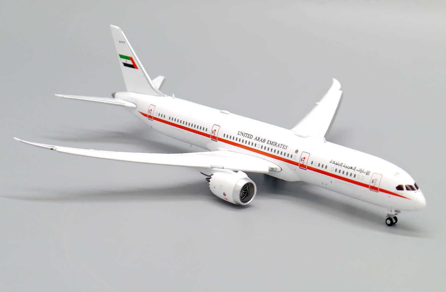 JC WINGS B787-9 UAE ABU DHABI (FLAPS DOWN) REG: A6-PFE