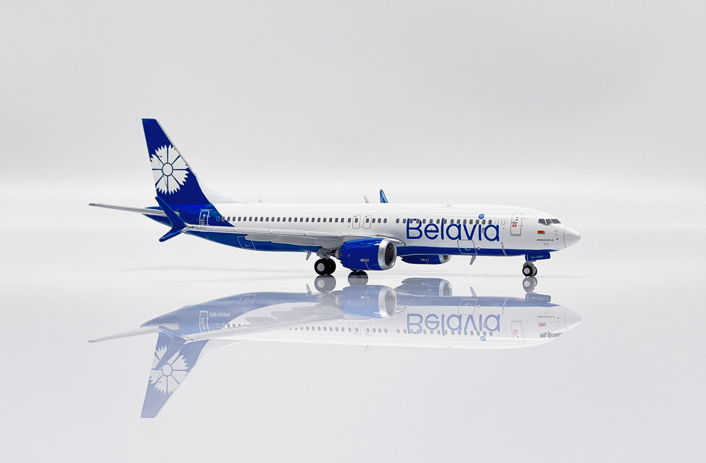 JC WINGS B737-8 MAX BELAVIA BELARUSIAN AIRLINES REG: EW-528PA