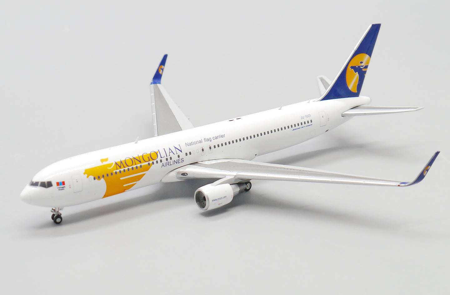 JC WINGS B767 MIAT MONGOLIAN AIRLINES REG: JU-1021