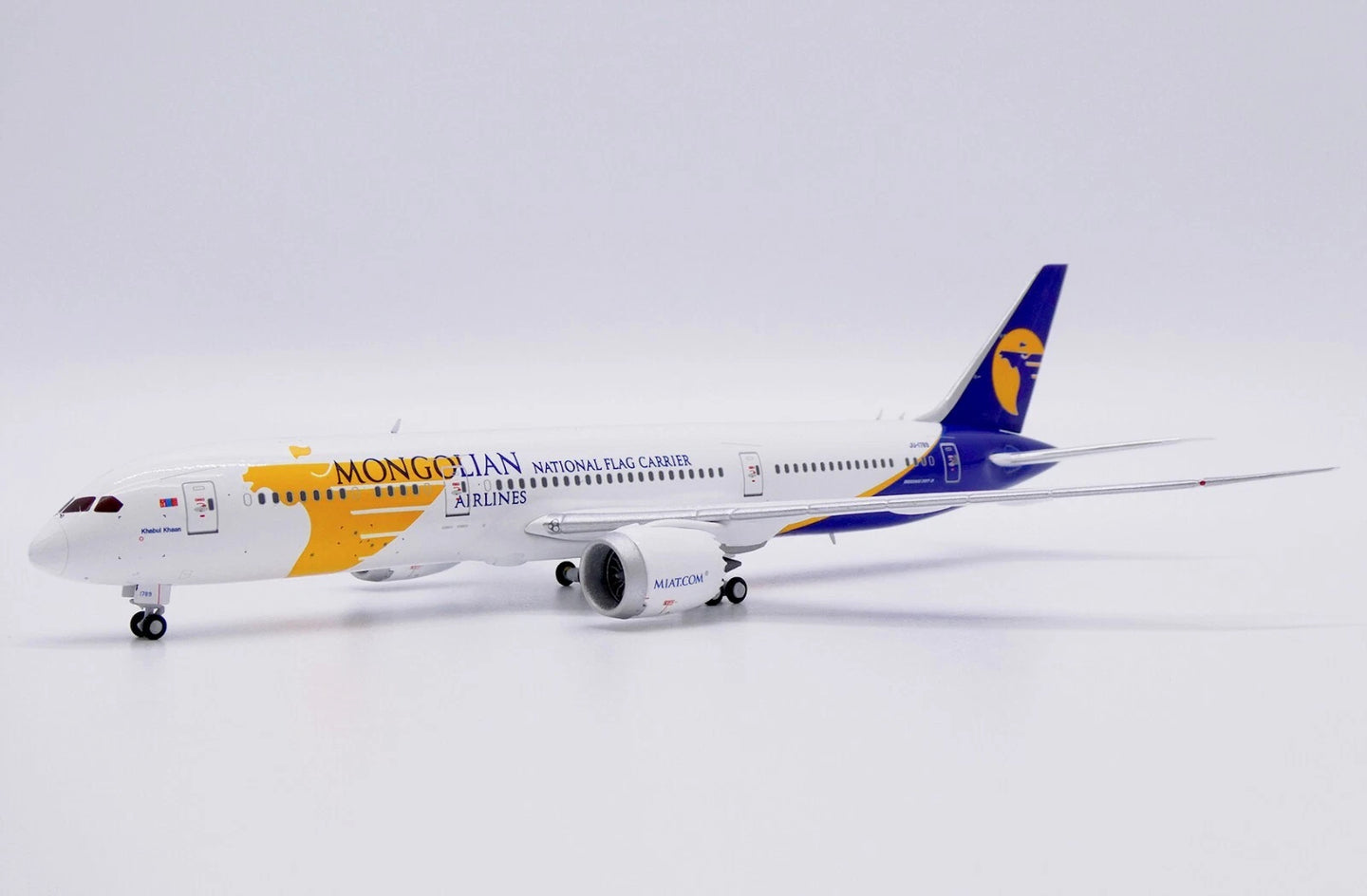 JCWINGS B787-9 DREAMLINER MIAT MONGOLIAN AIRLINES REG: JU-1789