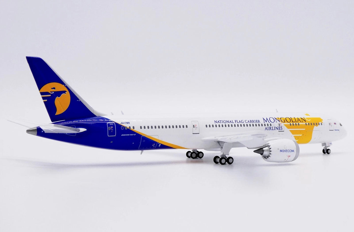 JCWINGS B787-9 DREAMLINER MIAT MONGOLIAN AIRLINES REG: JU-1789