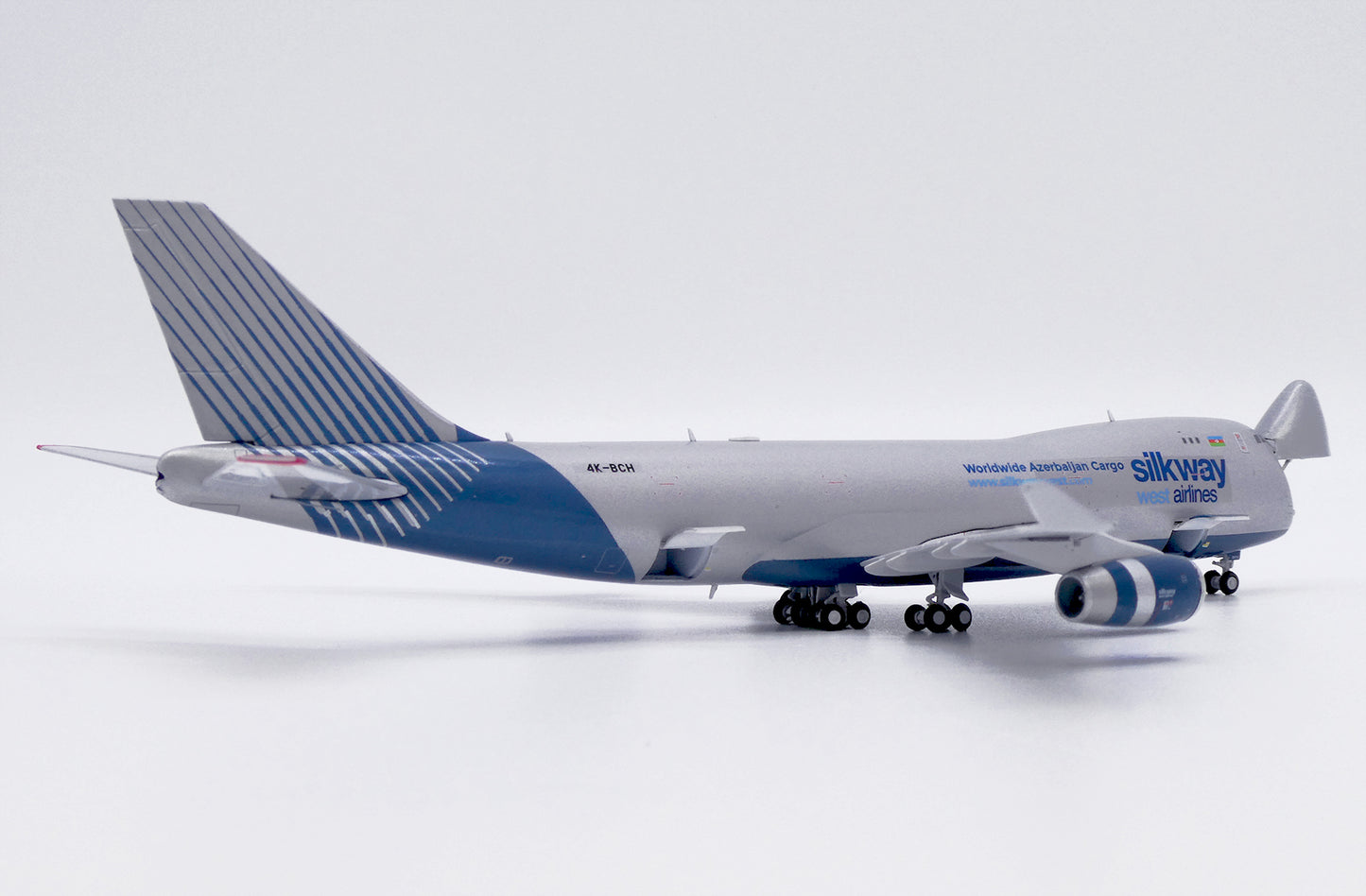 JC WINGS B747-400F SILK WAY WEST AIRLINES (INTERACTIVE SERIES) REG: 4K-BCH
