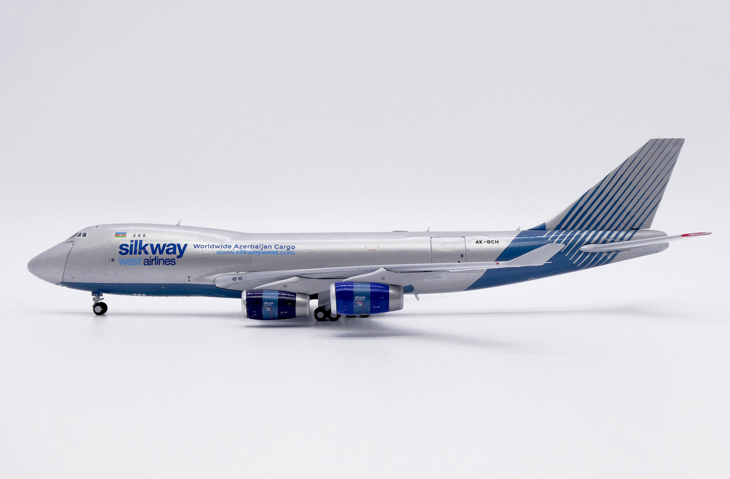 JC WINGS B747-400F SILK WAY WEST AIRLINES (INTERACTIVE SERIES) REG: 4K-BCH