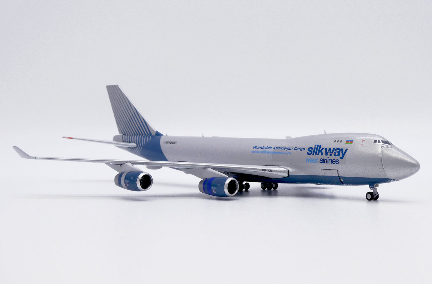 JC WINGS B747-400F SILK WAY WEST AIRLINES (INTERACTIVE SERIES) REG: 4K-BCH