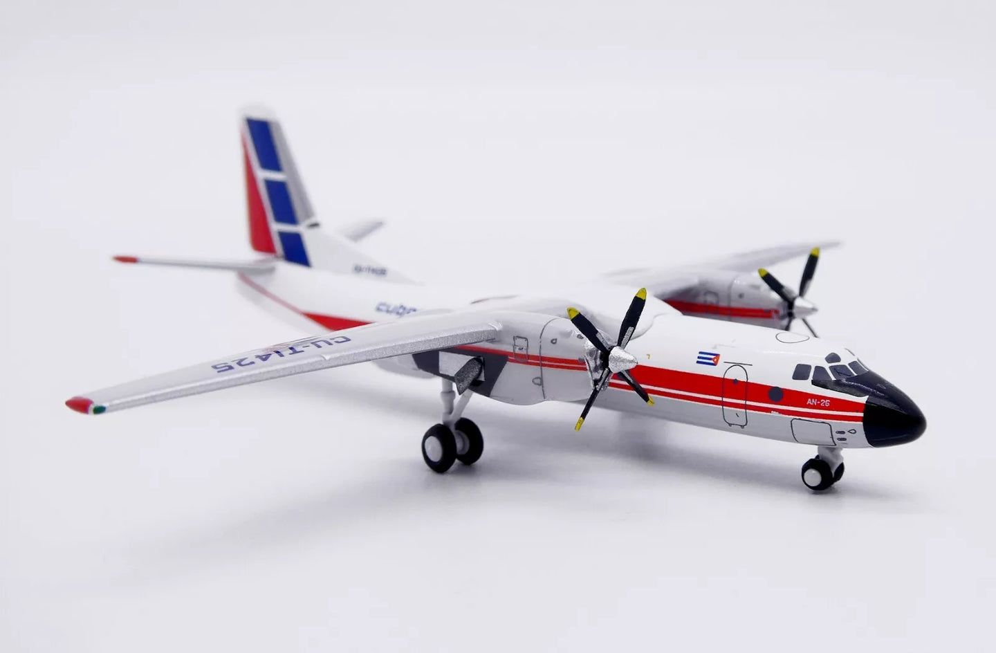 JC WINGS ANTONOV AN-26 CUBANA REG: CU-T1425