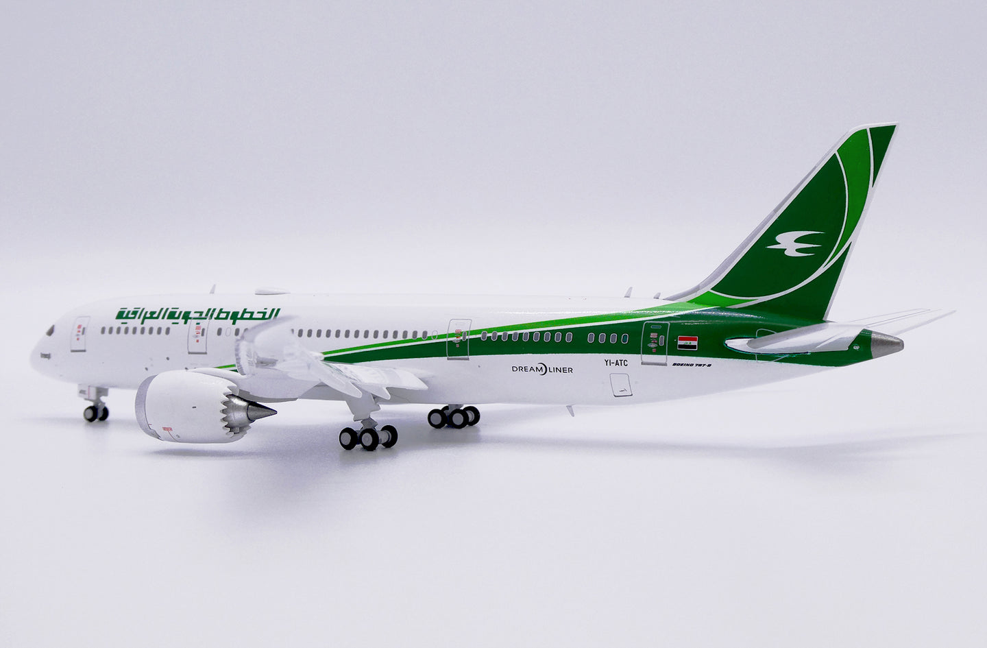 JC WINGS B787-8 DREAMLINER IRAQI AIRWAYS FLAPS DOWN REG: YI-ATC
