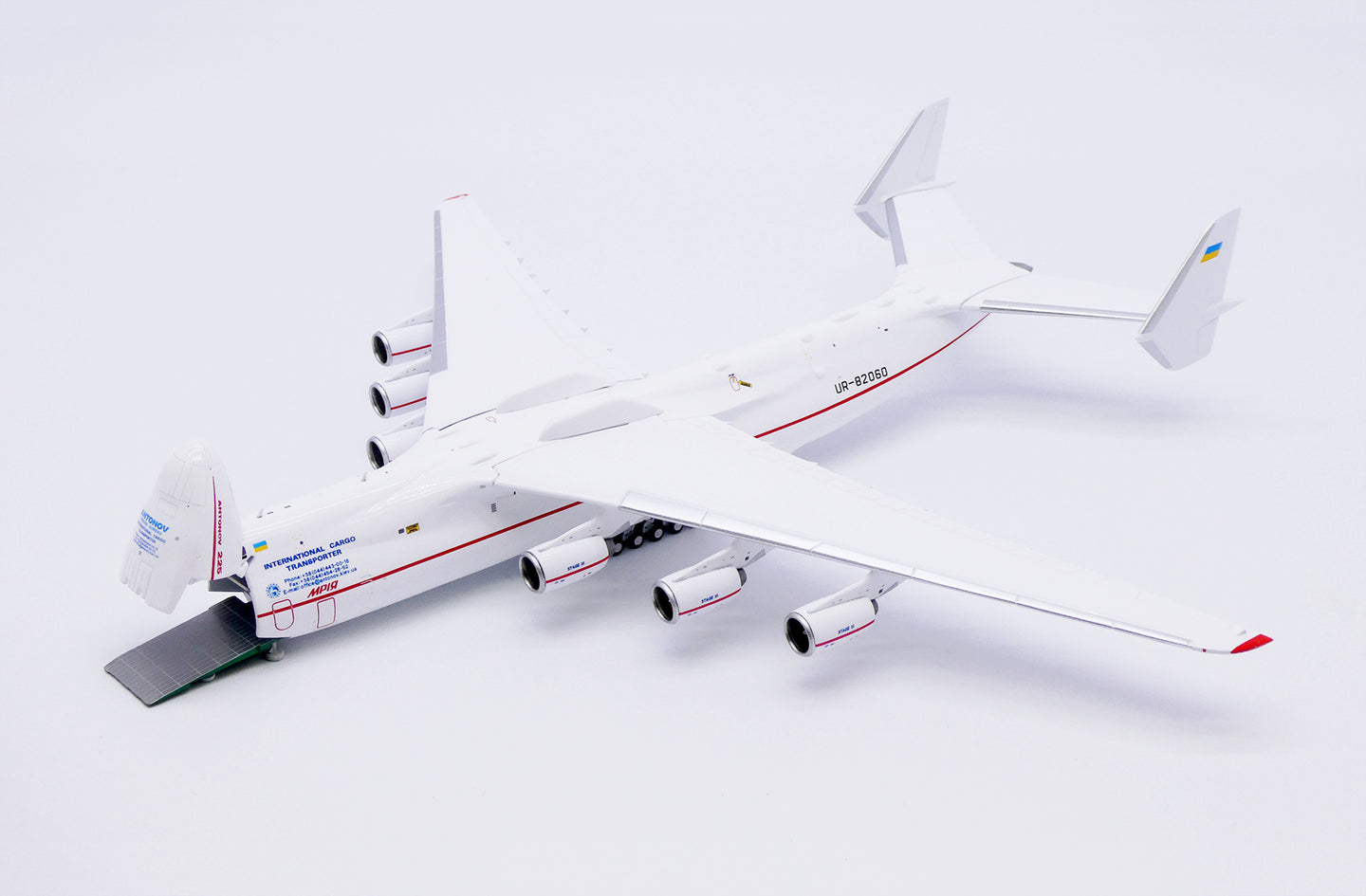 JC WINGS AN-225 ANTONOV DESIGN BUREAU "RED STRIPE" (INTERACTIVE SERIES) REG: UR-82060