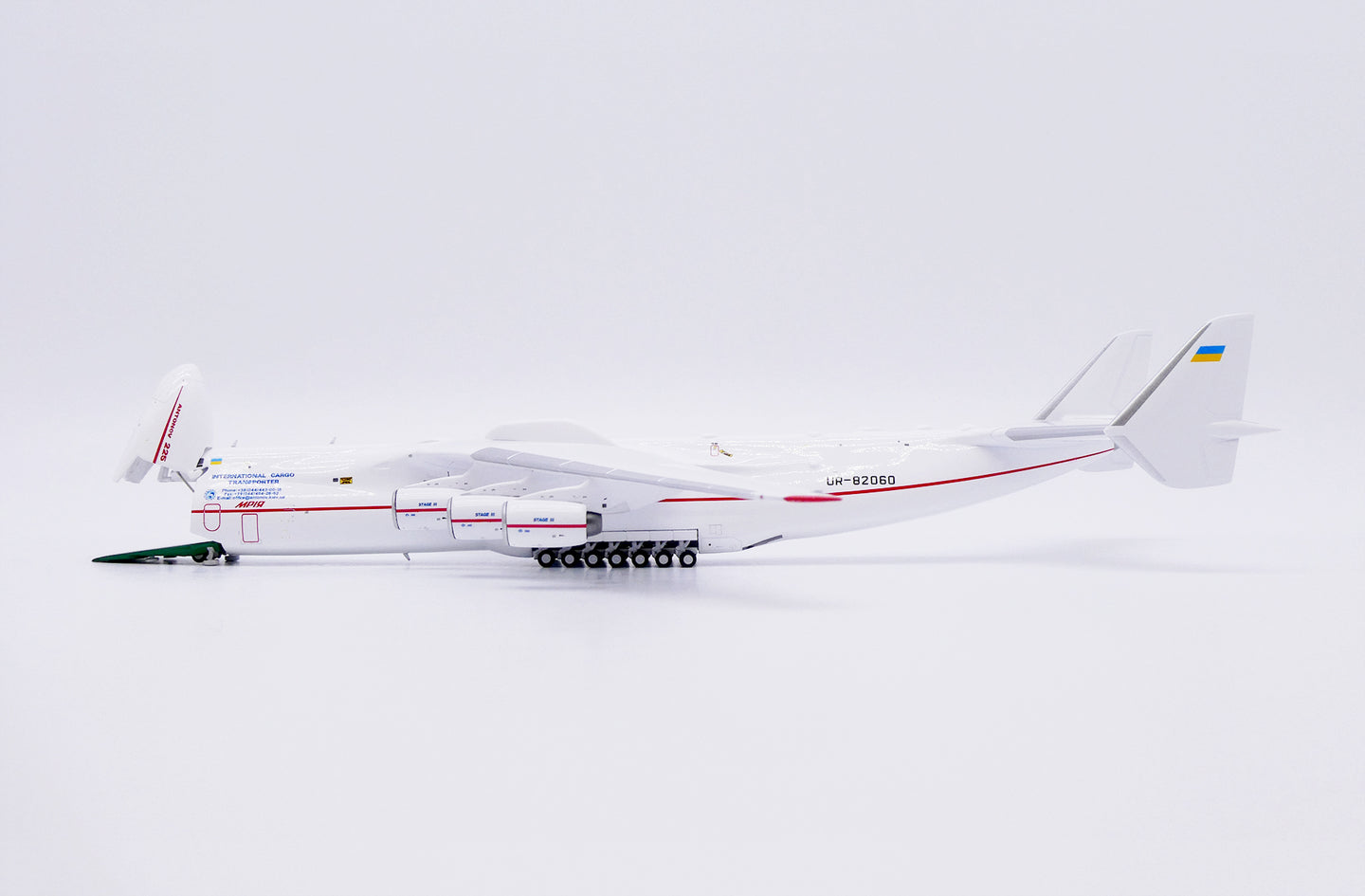 JC WINGS AN-225 ANTONOV DESIGN BUREAU "RED STRIPE" (INTERACTIVE SERIES) REG: UR-82060