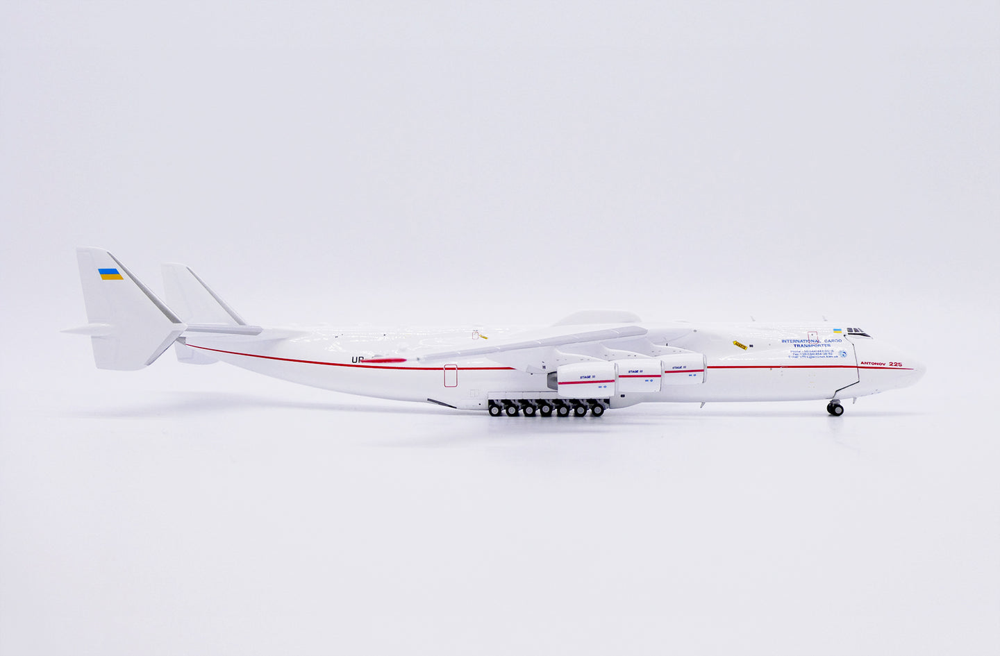 JC WINGS AN-225 ANTONOV DESIGN BUREAU "RED STRIPE" (INTERACTIVE SERIES) REG: UR-82060
