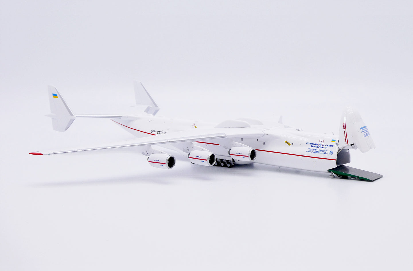 JC WINGS AN-225 ANTONOV DESIGN BUREAU "RED STRIPE" (INTERACTIVE SERIES) REG: UR-82060