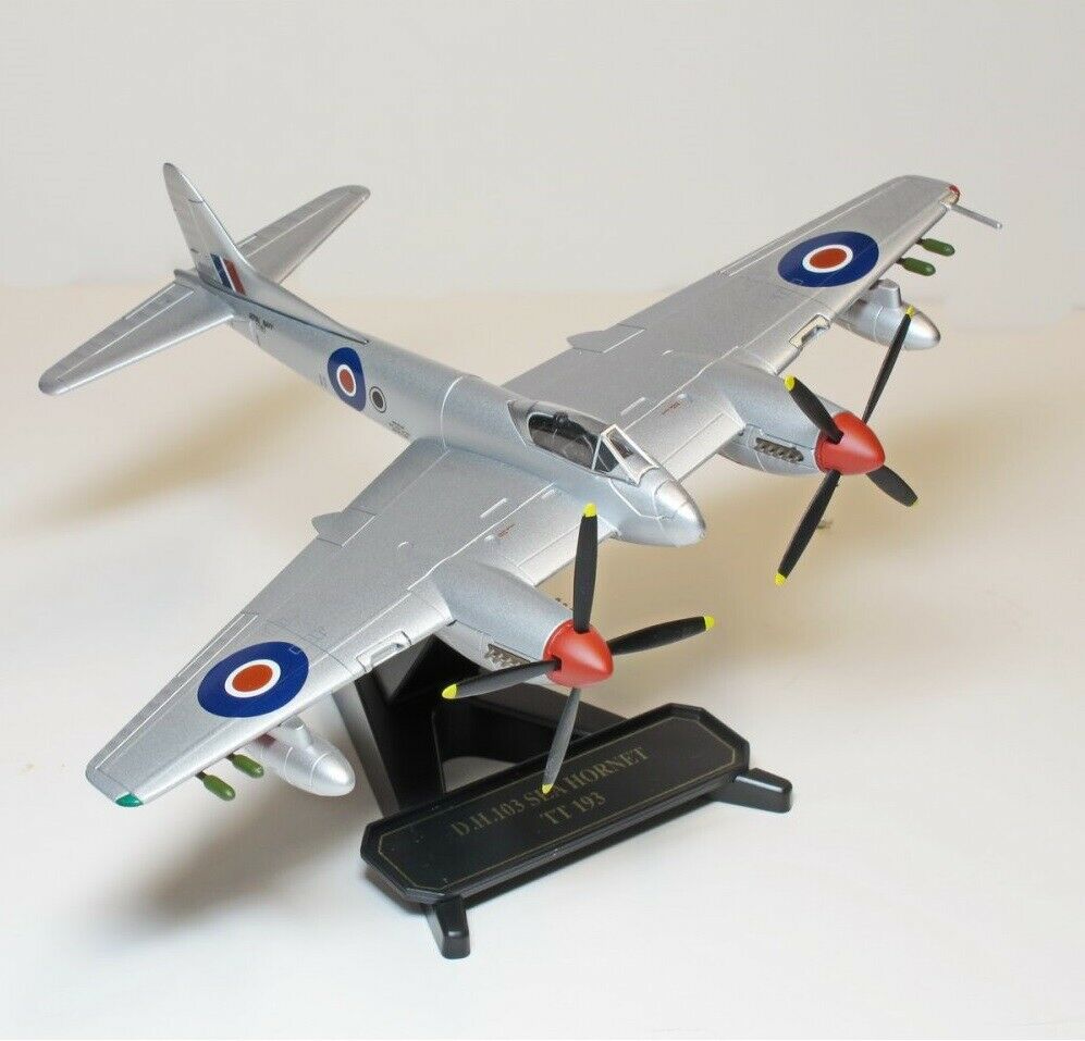 OXFORD DIECAST DH103 SEA HORNET F20 TT193 ROYAL NAVY