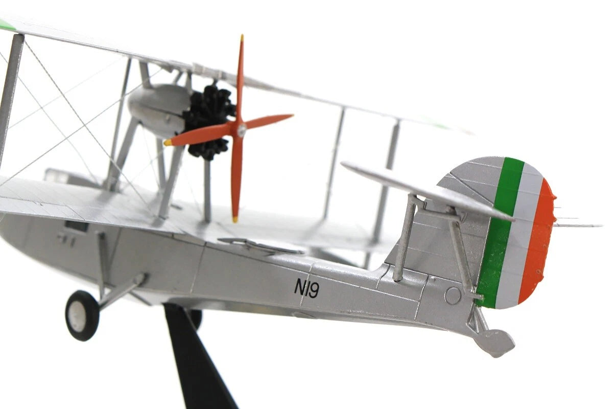 OXFORD DIECAST SUPERMARINE WALRUS N19 IRISH AIR CORPS