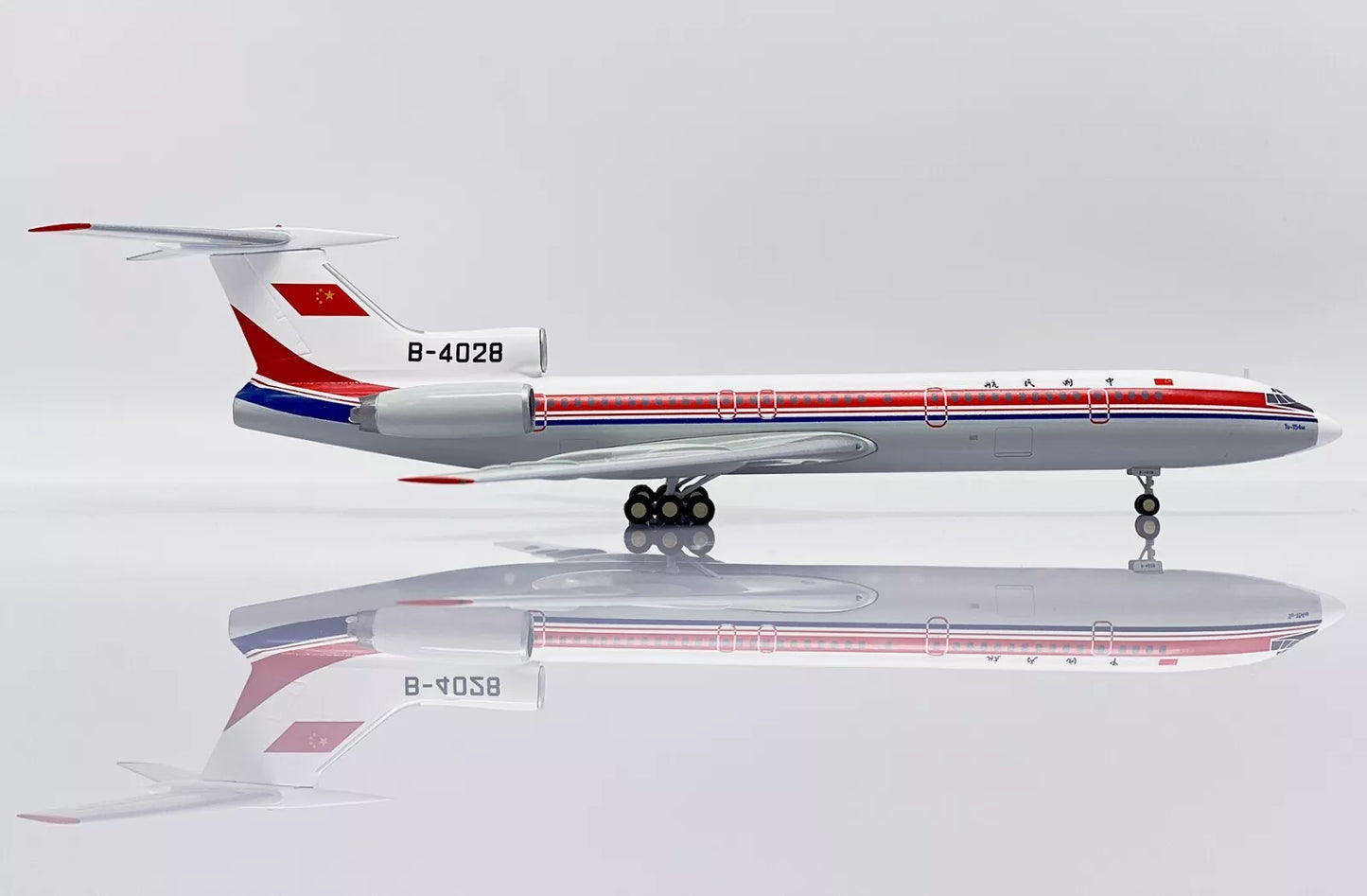 JC WINGS JCP2000402 TU-154M CHINA AIR FORCE REG:B-4028