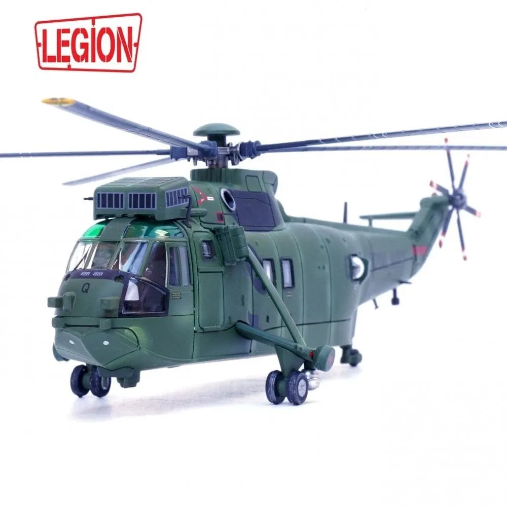 PANZERKAMPF WESTLAND SEA KING HC.4 ROYAL NAVY ZA296 "HMS BULWARK" MAY 2009