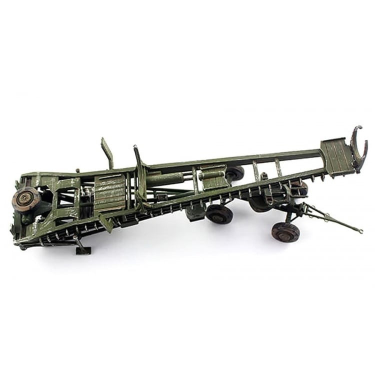 PRECISION MODEL ART V2 ROCKET GERMAN ARMY 1945 WITH LAUNCH TRAILER WORLD WAR II