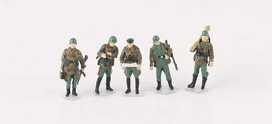 PRECISION MODEL ART GERMAN MILITARY MEN