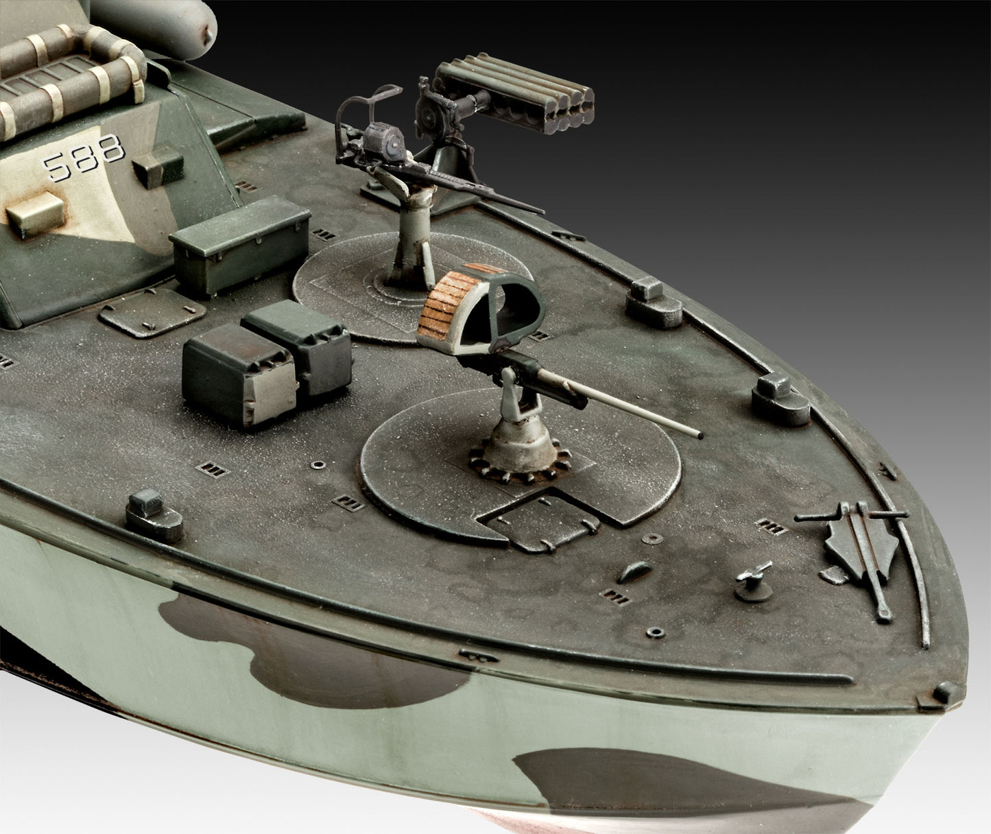 REVELL PATROL TORPEDO BOAT (PLASTIC KIT)