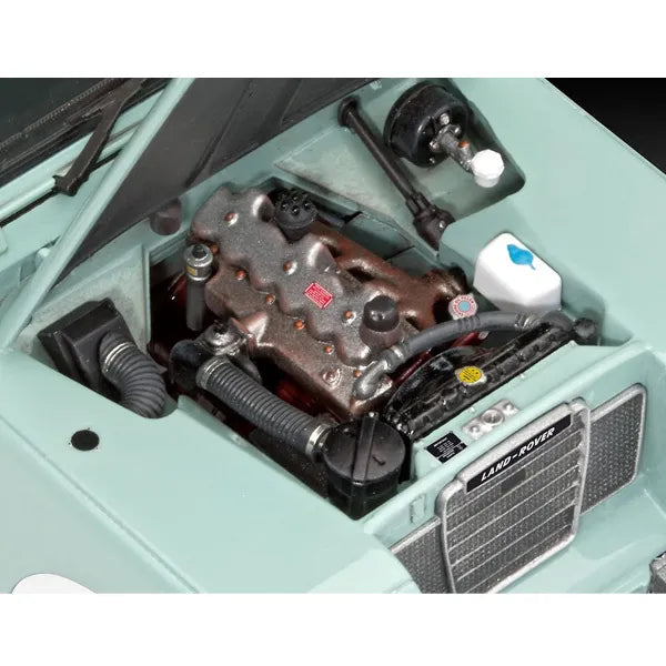 REVELL LAND ROVER SERIES III (PLASTIC KIT)