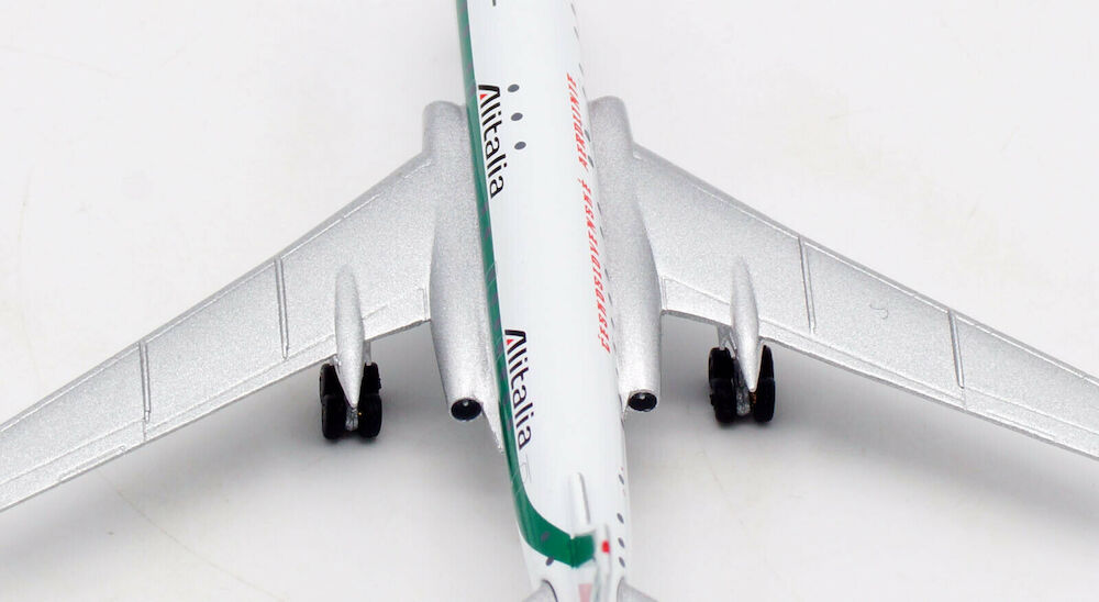 RETRO MODELS TU-104 ALITALIA / CSA REG: I-DIWN / OK-NDF