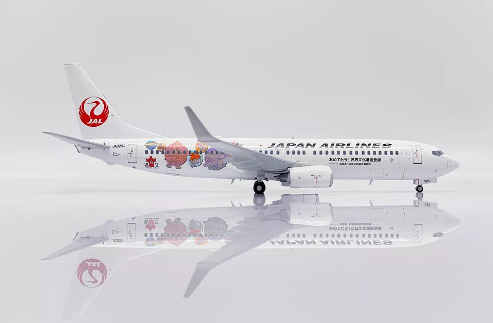 JC WINGS B737-800 JAPAN AIRLINES "JOMON LIVERY" REG: JA329J