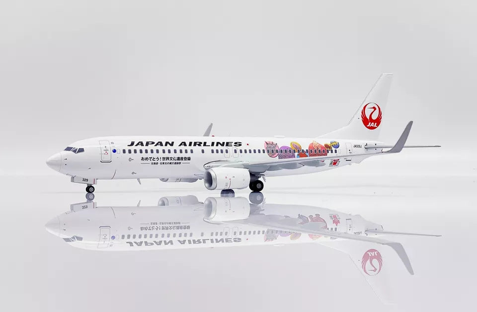 JC WINGS B737-800 JAPAN AIRLINES "JOMON LIVERY" REG: JA329J