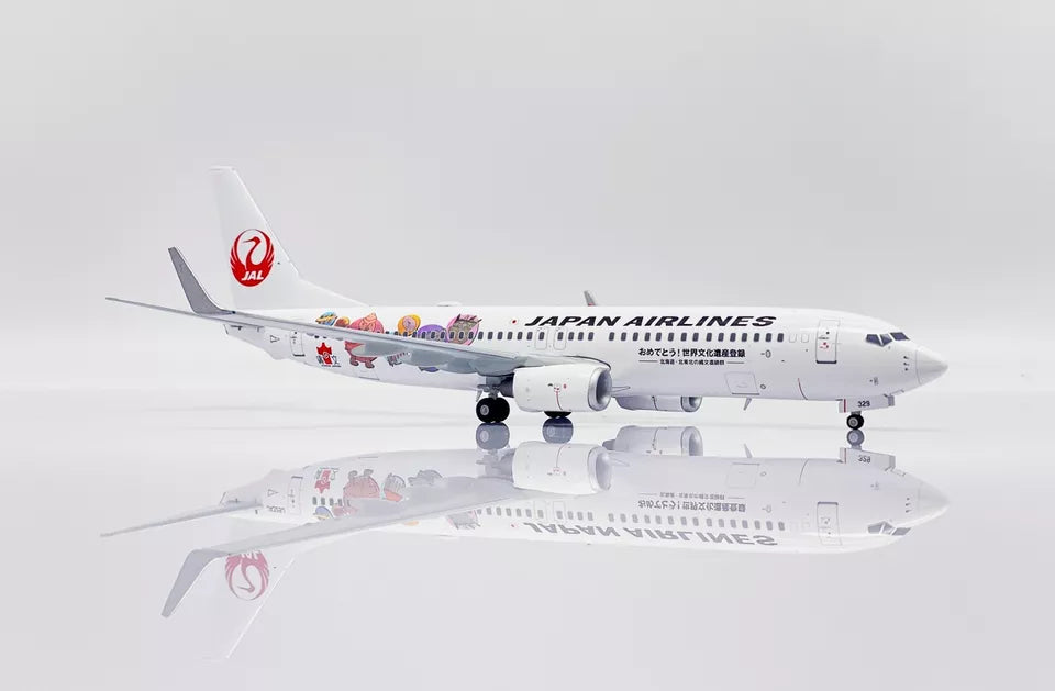 JC WINGS B737-800 JAPAN AIRLINES "JOMON LIVERY" REG: JA329J