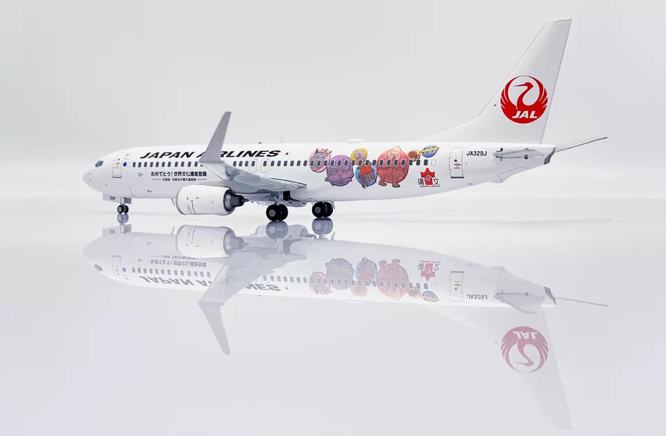 JC WINGS B737-800 JAPAN AIRLINES "JOMON LIVERY" REG: JA329J