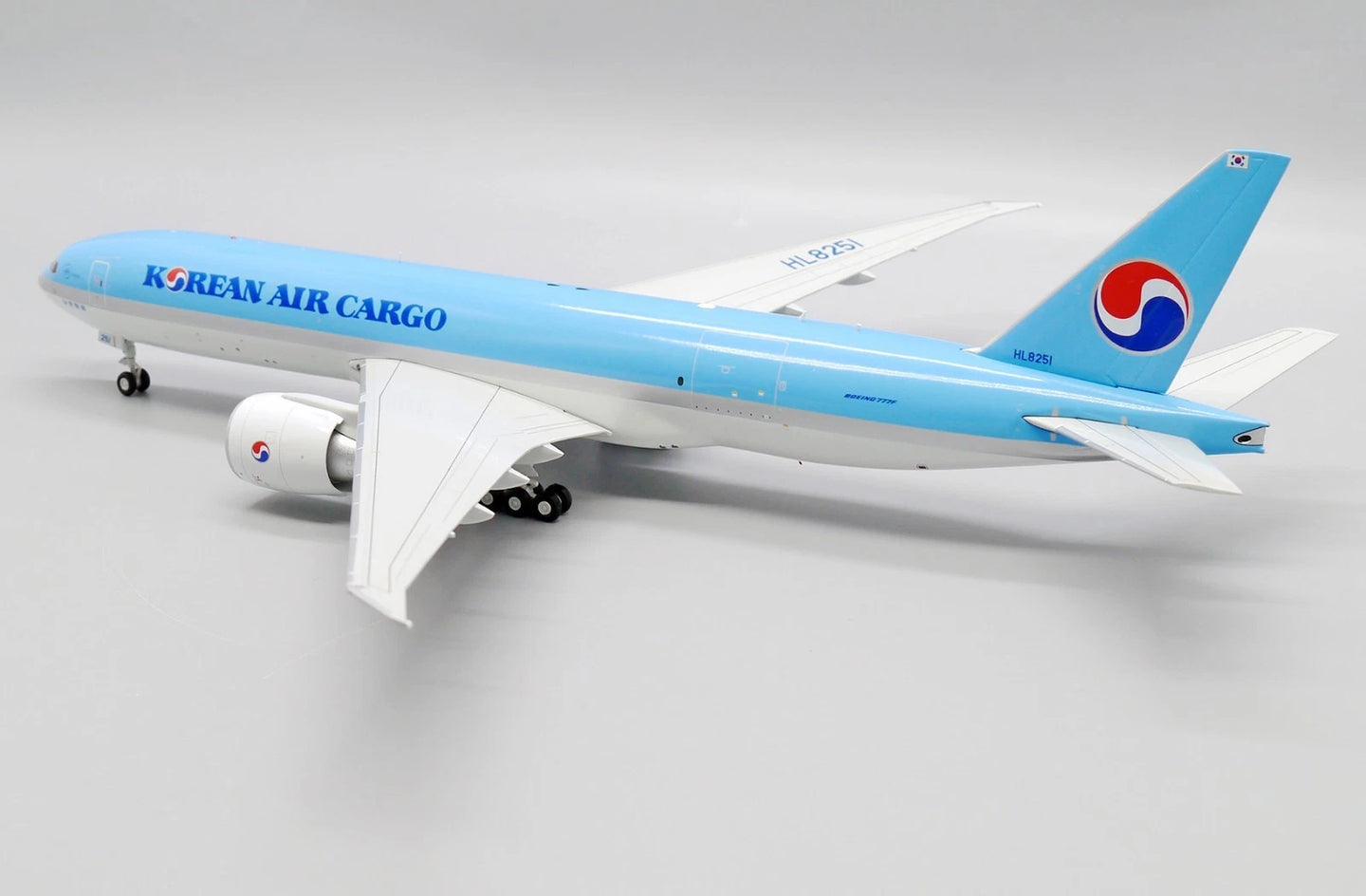 JC WINGS B777F KOREAN AIR CARGO REG: HL8251