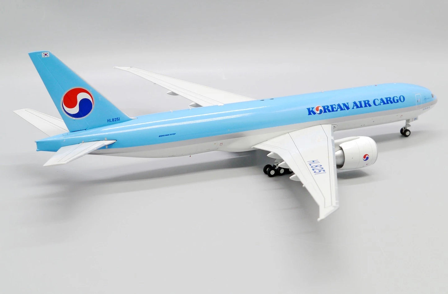 JC WINGS B777F KOREAN AIR CARGO REG: HL8251